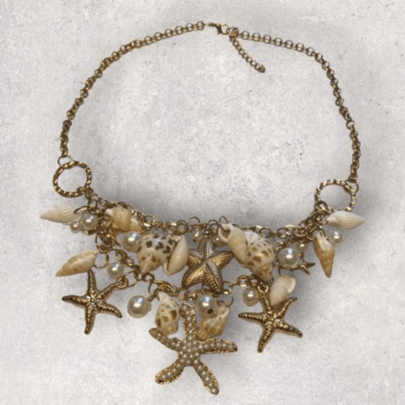 Statement Seashell Beach Style Bib Necklace - Picture 4 of 5